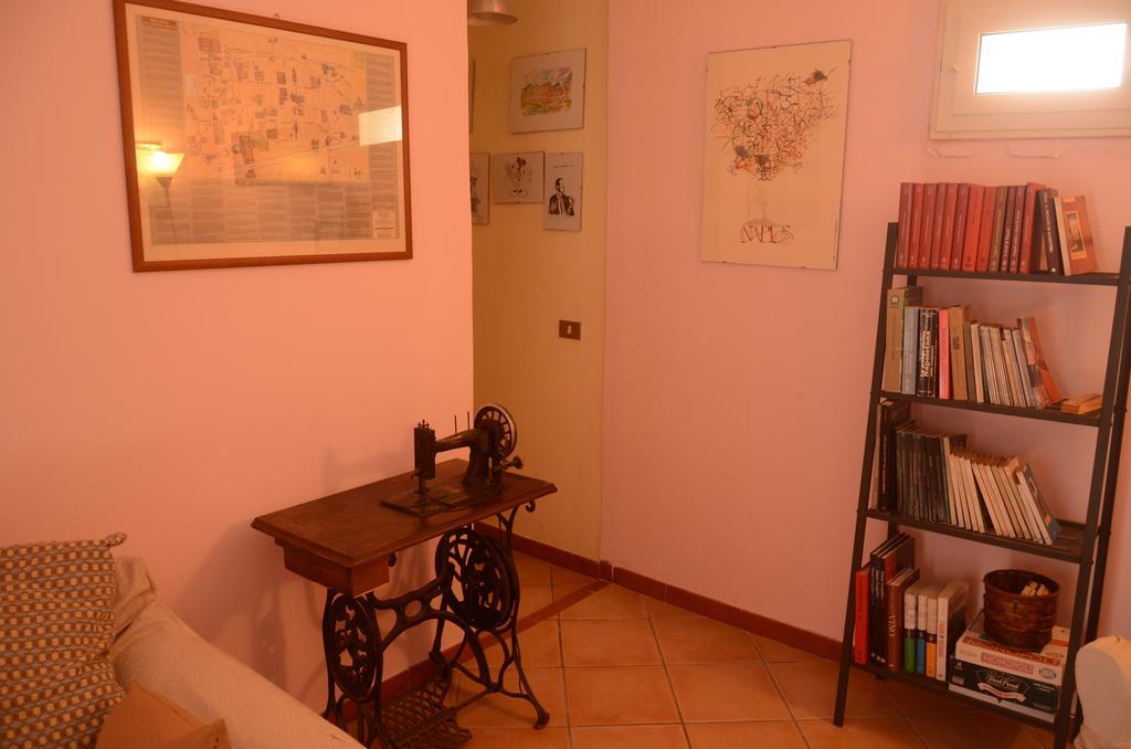 Bed And Breakfast I Vicoletti Di Napoli ภายนอก รูปภาพ